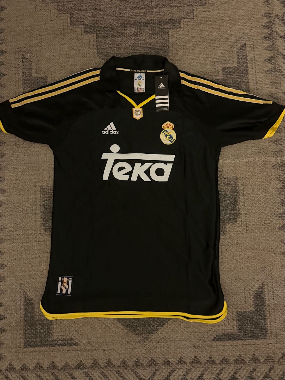 ⚫ Real Madrid Teka Jersey